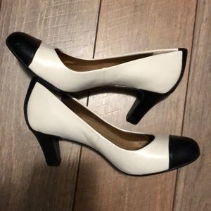 Black and white heel